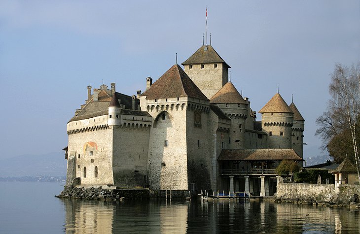 https://www.planetware.com/photos-large/CH/switzerland-the-chillon-castle.jpg